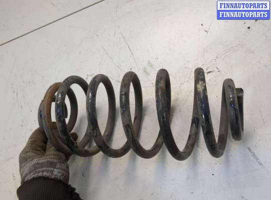 Пружина подвески на Opel Astra J