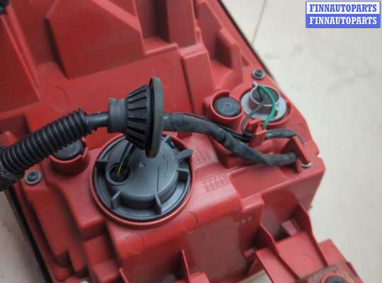 купить Фонарь (задний) на Infiniti QX56 2010-2013