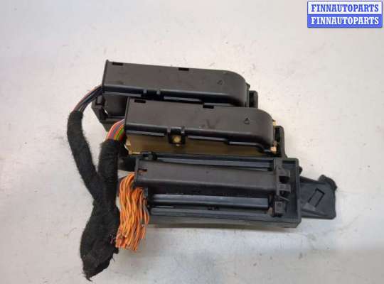 купить Блок предохранителей на Audi Q5 2008-2017