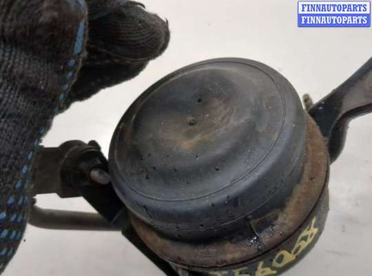 купить Подушка крепления двигателя на Toyota Corolla Verso 2004-2009