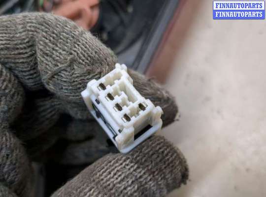 купить Фонарь (задний) на Nissan Note E11 2005-2013