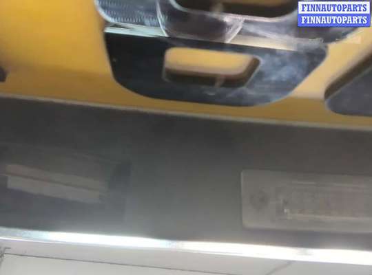 Стекло распашной задней двери на Volkswagen Caddy III (2K)