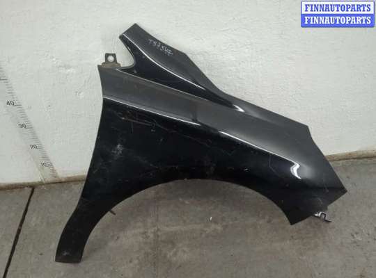 Крыло переднее