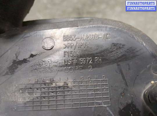 купить Накладка на лобовое (водоотвод) на Ford Explorer 2010-2015