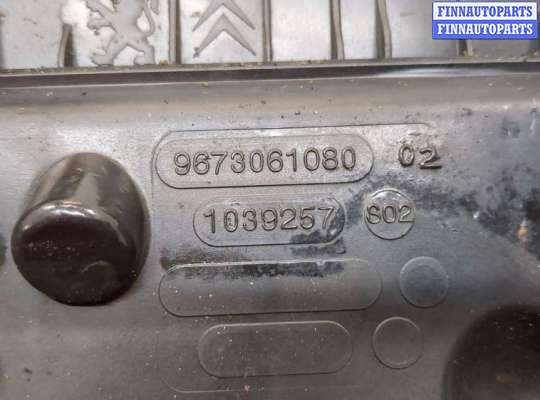 купить Корпус воздушного фильтра на Citroen C4 Grand Picasso 2006-2013