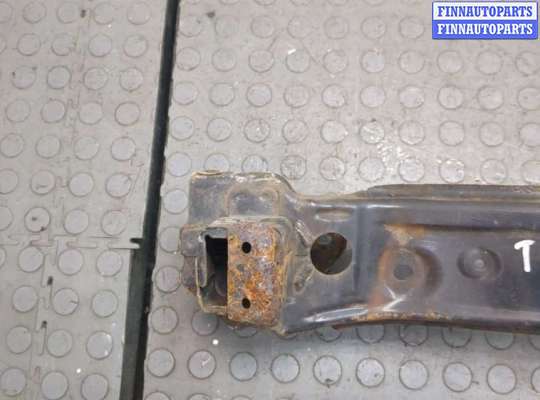 купить Усилитель бампера на Honda CR-V 2007-2012