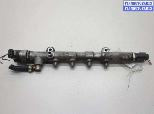 Рампа (рейка) топливная MB1577568 на Mercedes ML W166 2011-2015