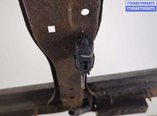 купить Рамка передняя (телевизор) на Nissan Pathfinder 2004-2014