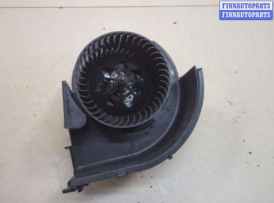 Мотор отопителя на BMW X5 (E70)