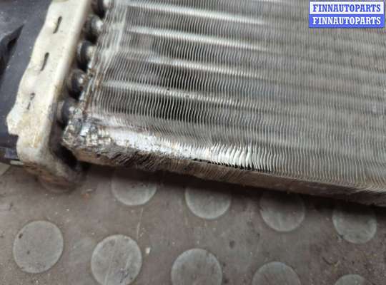 купить Радиатор охлаждения двигателя на Renault Laguna 2 2001-2007