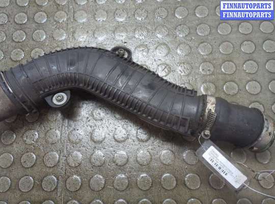 Патрубок интеркулера SK518719 на Skoda Yeti 2009-2018