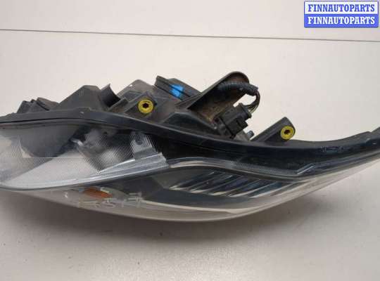 Фара передняя на Ford Kuga I