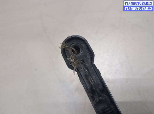 купить Щеткодержатель на Mercedes ML W163 1998-2004