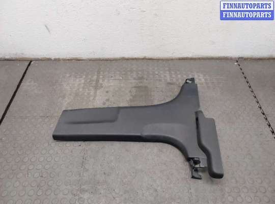 купить Обшивка центральной стойки на Chevrolet Trax 2016-2022