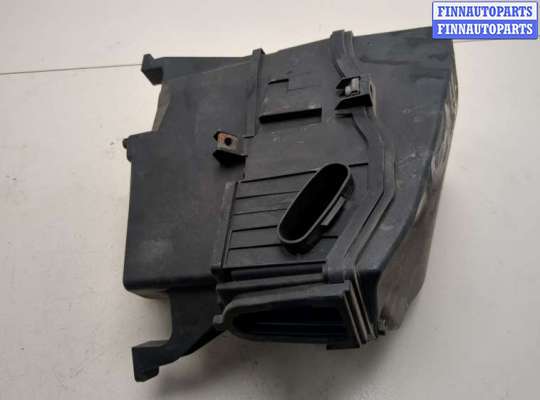 купить Корпус блока предохранителей на Lexus LS460 2006-2017