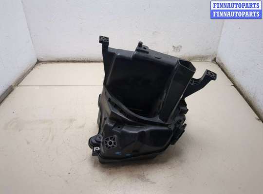 купить Корпус блока предохранителей на Lexus LS460 2006-2017