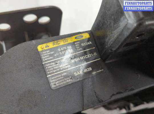 купить Рамка передняя (телевизор) на Ford Fusion 2002-2012