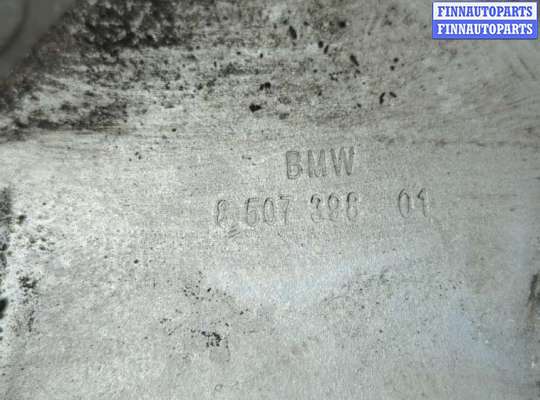 купить Кронштейн (лапа крепления) на BMW 3 E90, E91, E92, E93 2005-2012