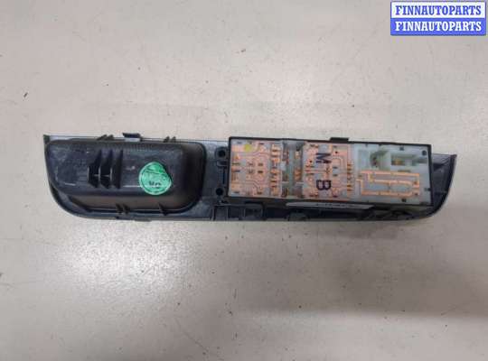 купить Кнопка стеклоподъемника (блок кнопок) на Nissan Tiida 2004-2013