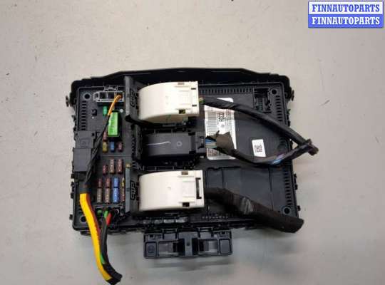 купить Блок предохранителей на Ford Escape 2019-2022