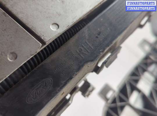 купить Рамка передняя (телевизор) на Ford Focus 2 2005-2008