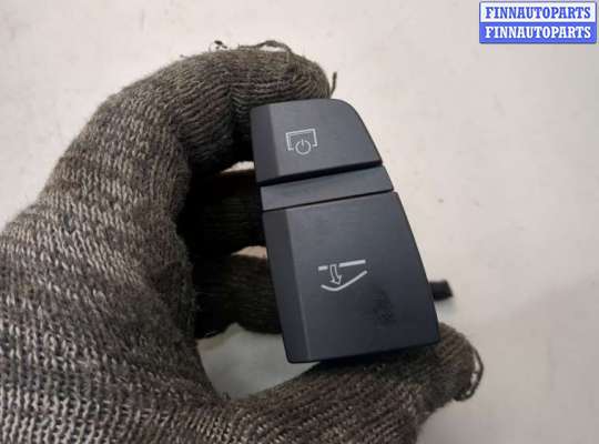 купить Кнопка управления люком на Audi A6 (C6) 2004-2011