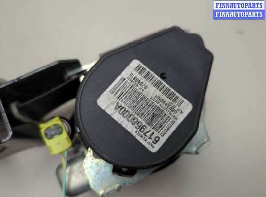 Ремень безопасности на Nissan Juke