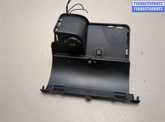 купить Розетка прикуривателя на Jeep Grand Cherokee 2010-2013