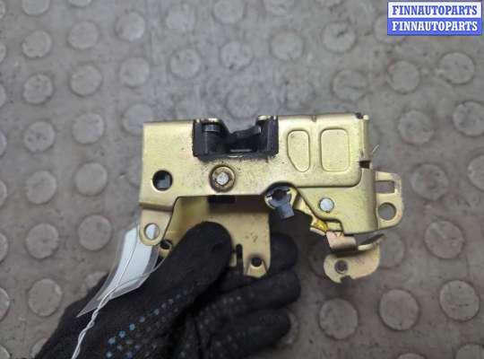 Замок боковой двери на Renault Megane I