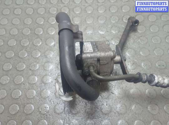 Насос гидроусилителя руля (ГУР) VL563560 на Volvo S60 2000-2009