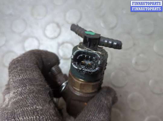 купить Форсунка топливная на Renault Megane 3 2009-2016