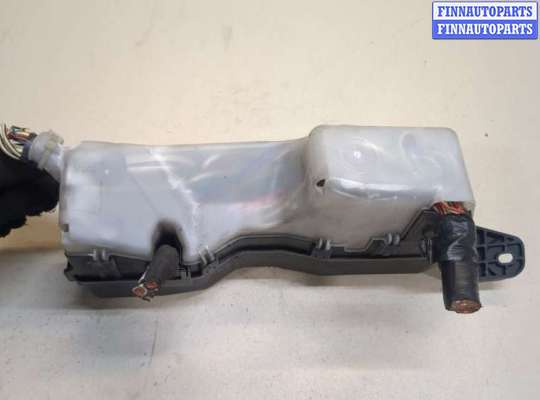 купить Блок предохранителей на Toyota Avensis 2 2003-2008