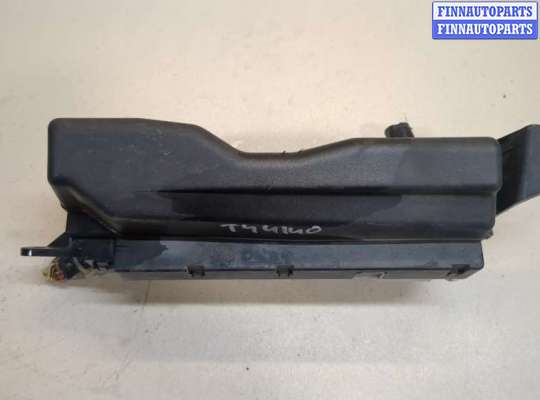 купить Блок предохранителей на Toyota Avensis 2 2003-2008