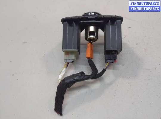 купить Кнопка обогрева сидений на Ford Escape 2012-2015