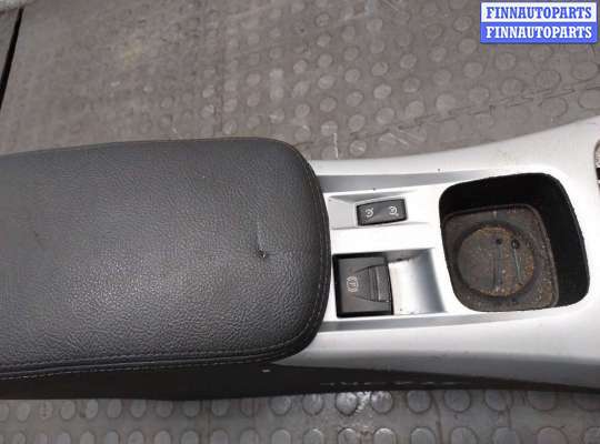 купить Консоль салона (кулисная часть) на Renault Laguna 3 2007-