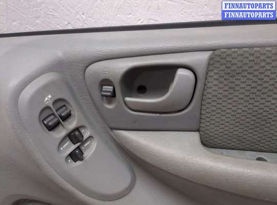 купить Дверная карта (Обшивка двери) на Chrysler Voyager 2000-2007