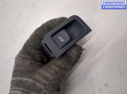 купить Кнопка открывания багажника салонная на Audi A3 (8V) 2012-2020