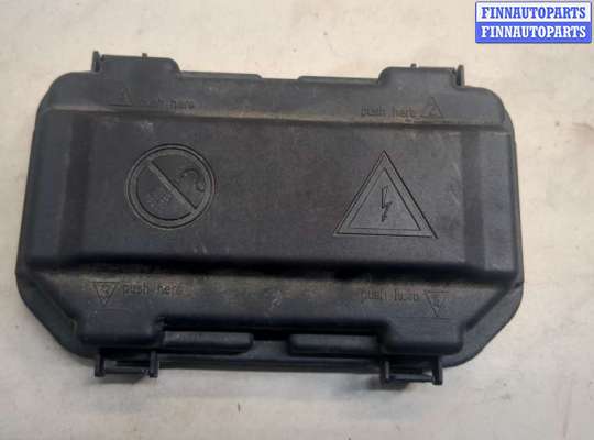 Крышка блока предохранителей BM3597379 на BMW 4 F32 2013-2021