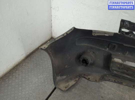 купить Решетка радиатора на Nissan Note E11 2005-2013