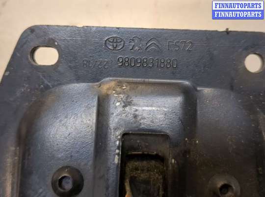 купить Ограничитель двери на Citroen Jumpy (SpaceTourer) 2017-2025