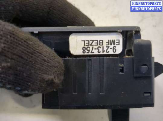 купить Кнопка стояночного тормоза (ручника) на BMW 1 E87 2004-2011