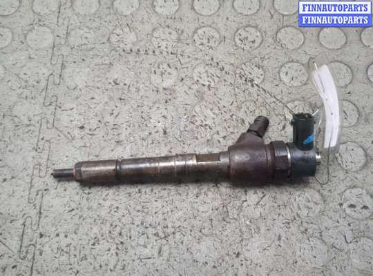 Форсунка топливная OP2439579 на Opel Corsa D 2006-2014
