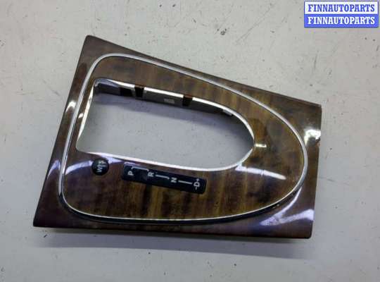 Рамка под кулису MB1713053 на Mercedes E W211 2002-2009
