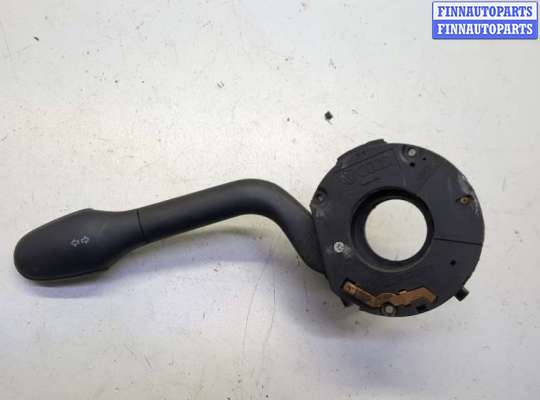 Купить Переключатель поворотов на Volkswagen Caddy 1995-2004 Переключатель поворотов VG2710527 на Volkswagen Caddy 1995-2004
