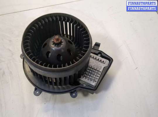 Двигатель отопителя (моторчик печки) MB1567256 на Mercedes C W203 2000-2008