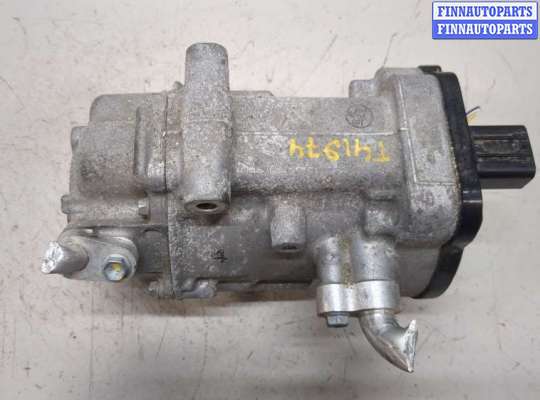 купить Компрессор кондиционера на Toyota C-HR 2016-2023