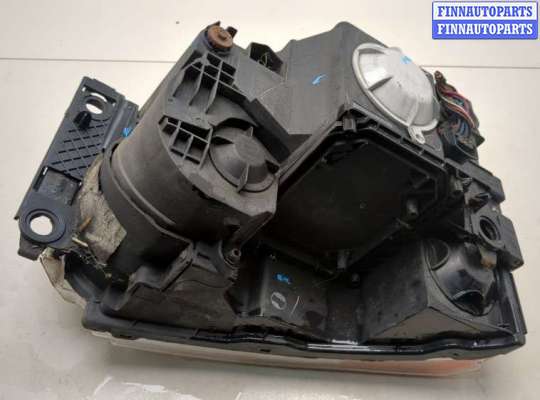 купить Фара (передняя) на Land Rover Discovery 3 2004-2009