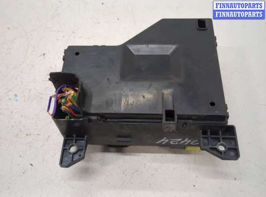 купить Блок предохранителей на Volvo S40 / V40 1995-2004