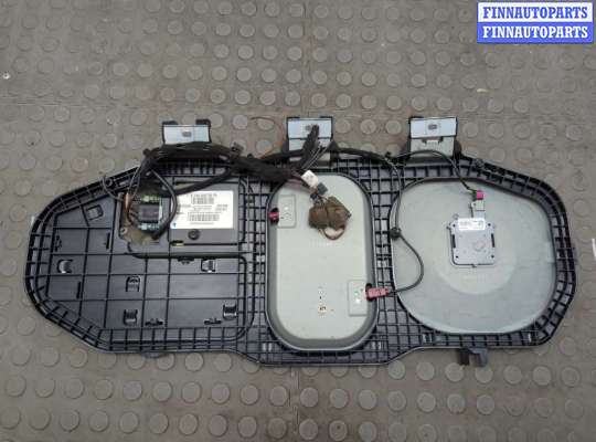 купить Усилитель антенны на Mercedes GL X164 2006-2012