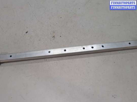 купить Кронштейн (лапа крепления) на Porsche Panamera 2009-2016